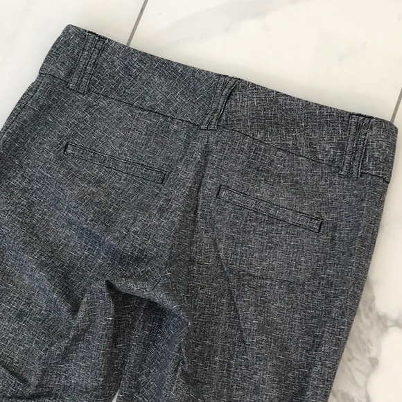Express Capri Pants - Picture 9 of 10